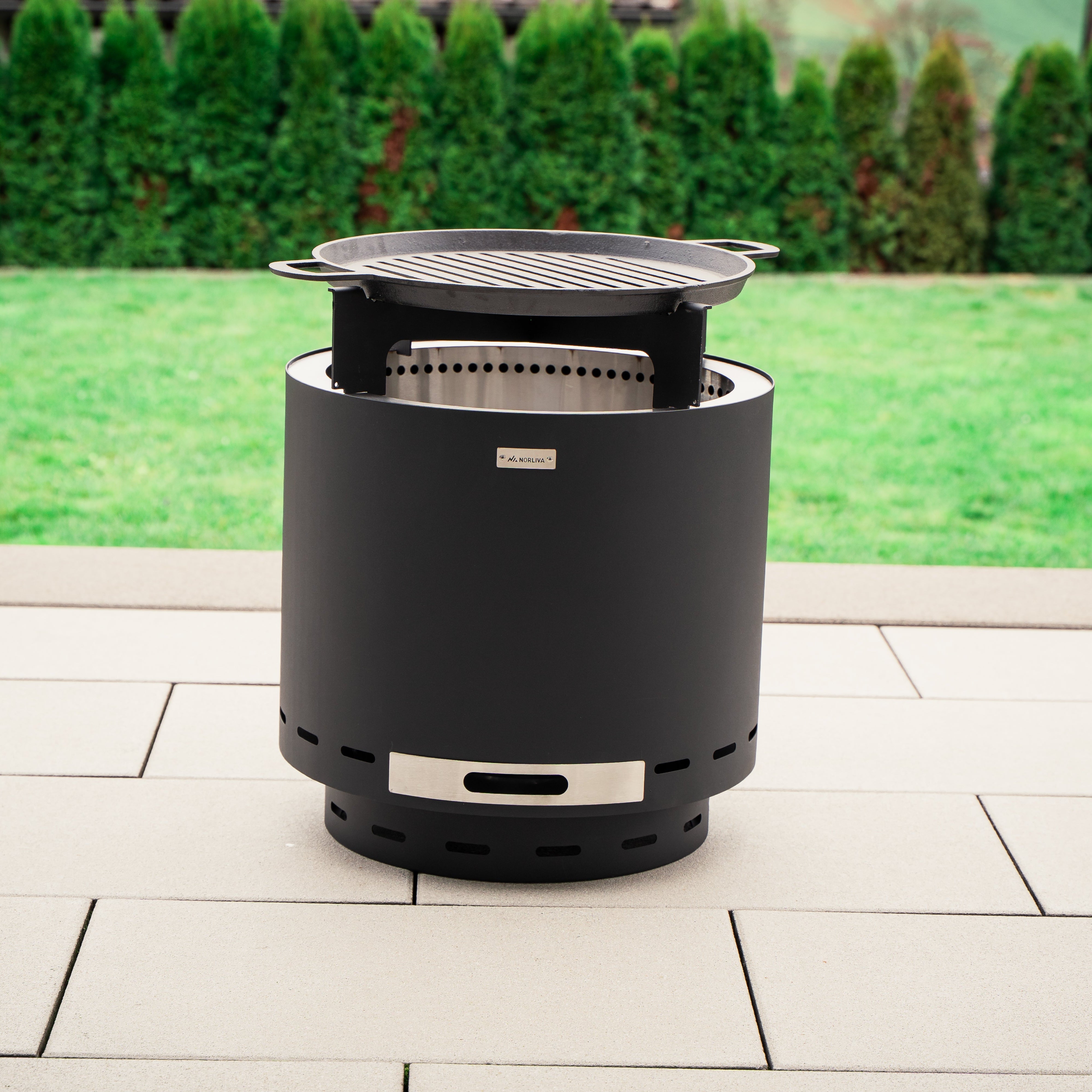 Ensemble : Skara + grille en fonte