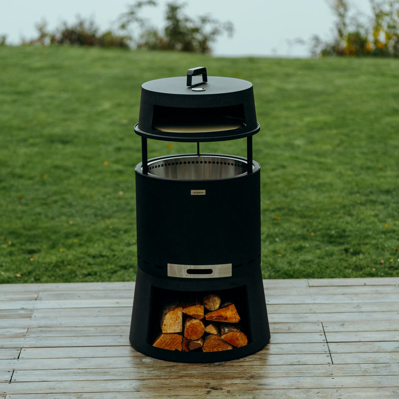 Set : Skara Pluss + Couvercle + Barbecue avec plaques de cuisson + Accessoire de four à pizza