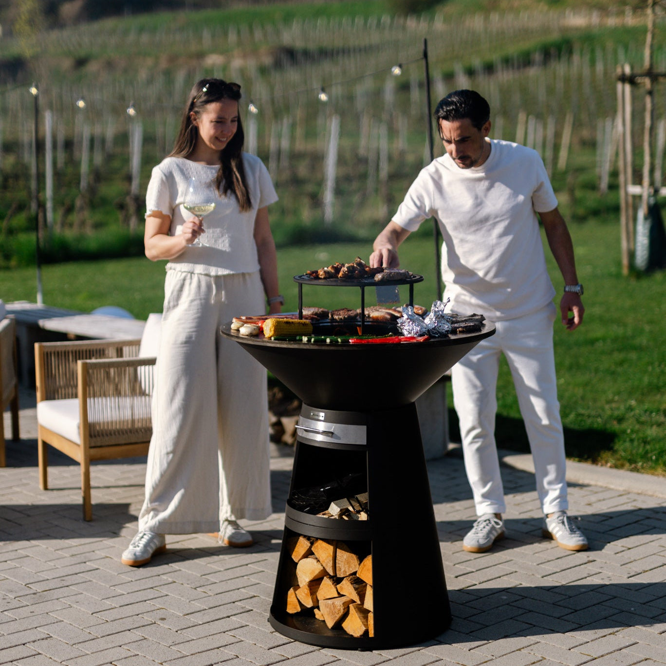 Barbecue à plaques de feu Aska, 80 cm